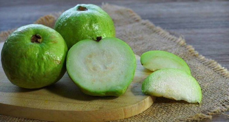 what-are-the-benefits-of-guava?-one-fruit-eliminates-you-from-a-complete-pharmacy